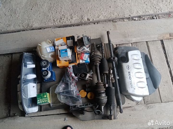 Запчасти к Opel vectra b