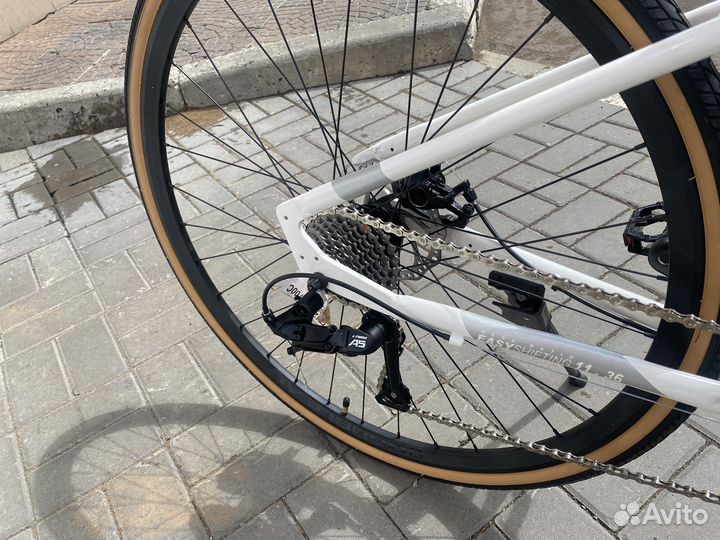 Шоссейный велосипед 28
