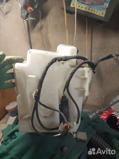 Бочек омывателя volkswagen golf