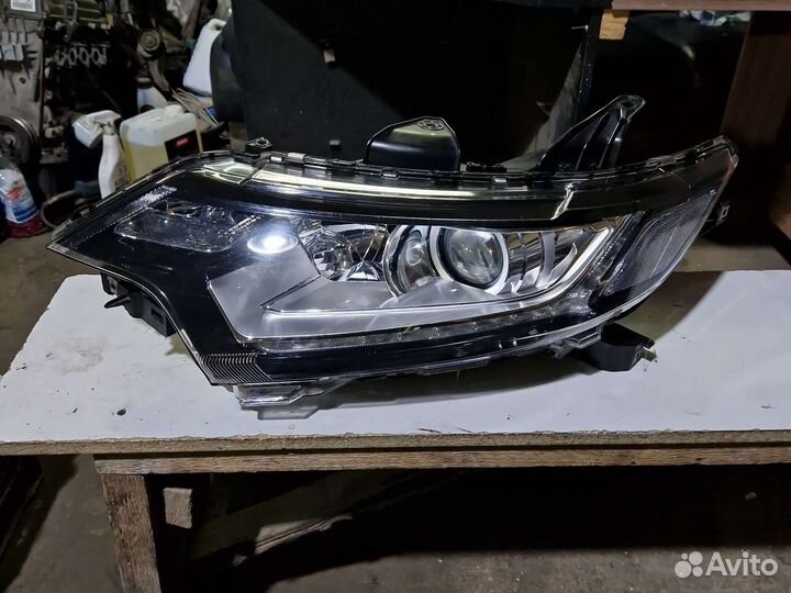 Левая фара митсубиси outlander 3 рестайлинг 2