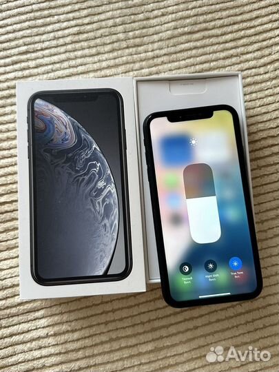 iPhone Xr, 64 ГБ