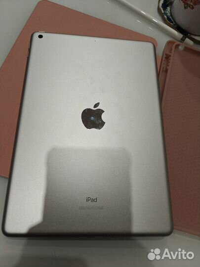 iPad 9го поколения