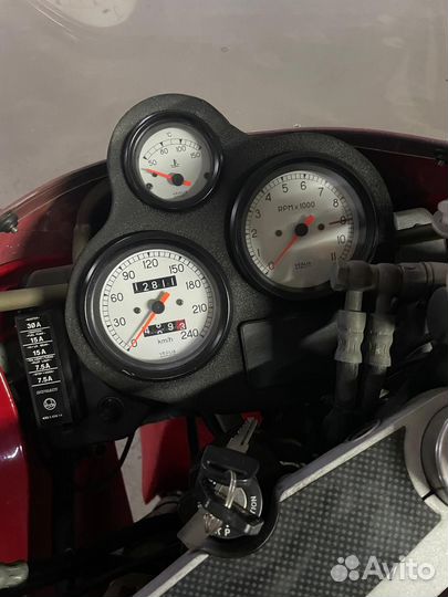 Ducati SuperSport 900