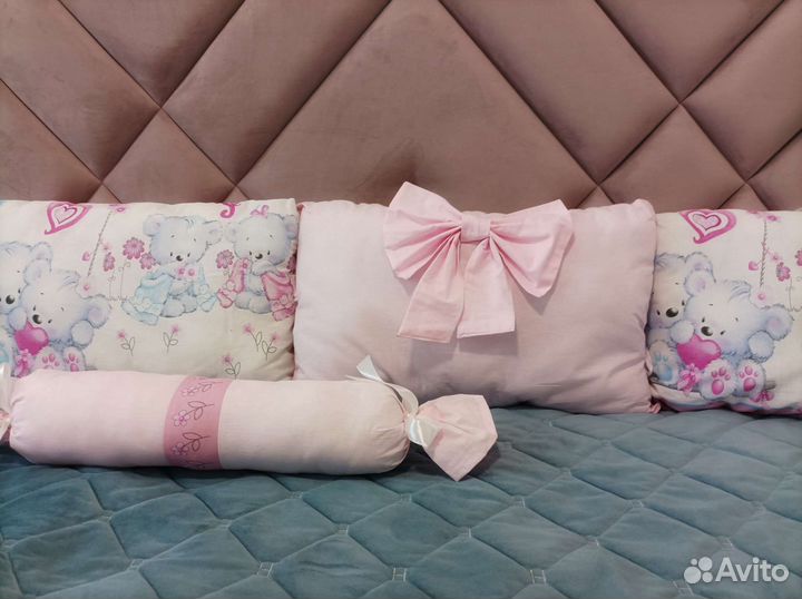 Бортики в кроватку новые