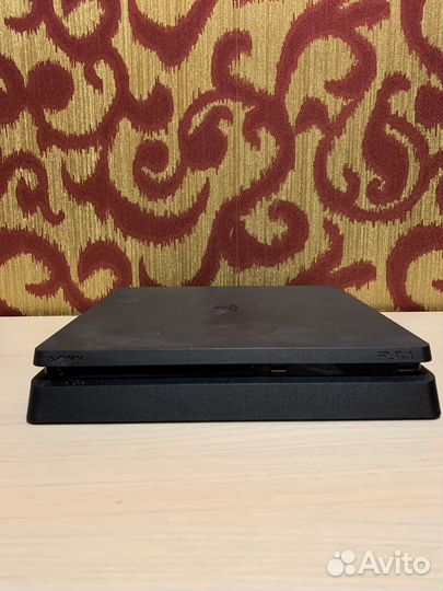 Sony PS4 slim 1tb