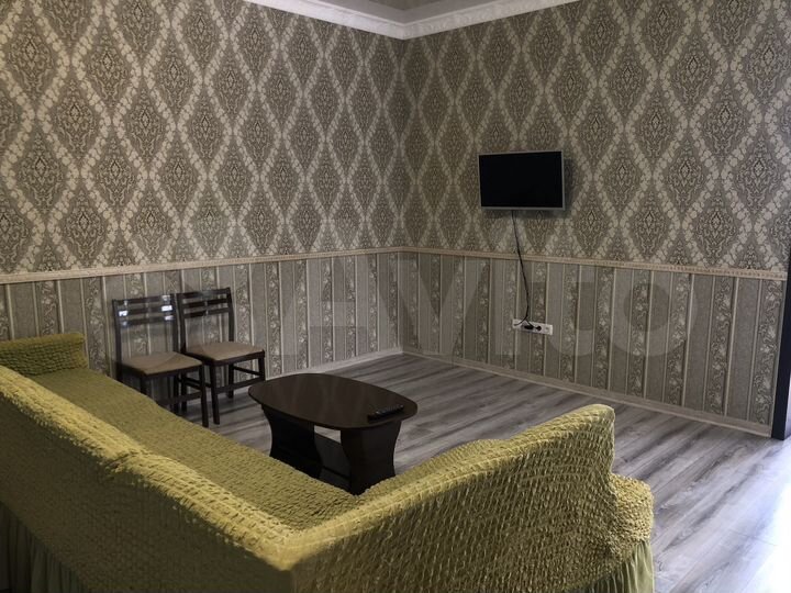 2-к. квартира, 70 м², 1/2 эт.