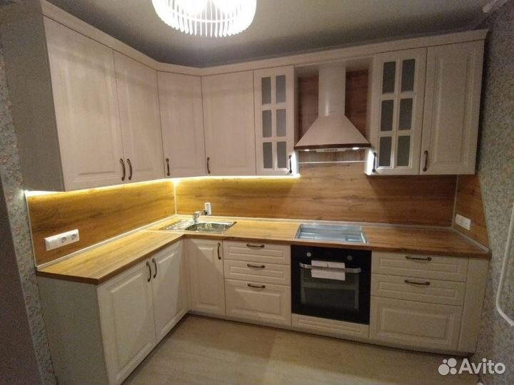 Современные кухни