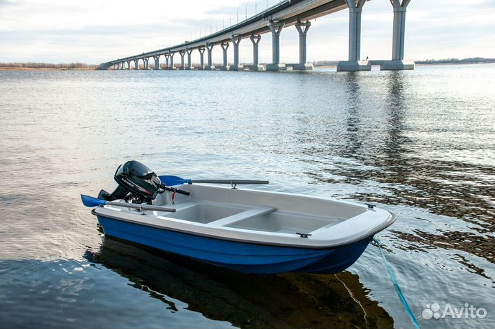 Лодка Кайман-31. Тримаран (мотор 5-10 л.с.)