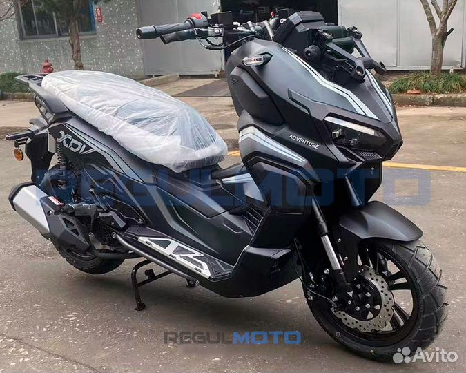 Макси-скутер Regulmoto XDV Traveler под заказ