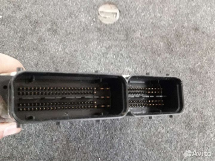 Блок управления двигателем Skoda Octavia A5 caxa