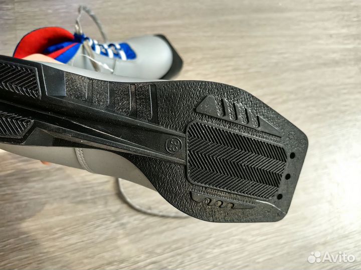 Лыжные ботинки nordway 33 размер