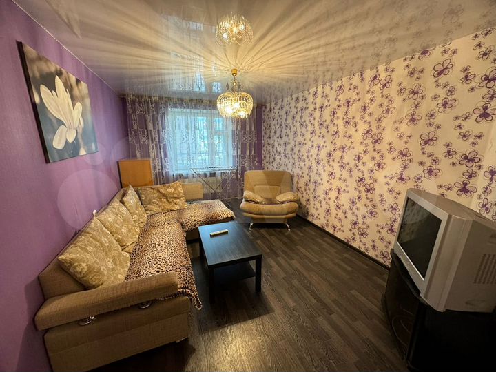 2-к. квартира, 56 м², 9/10 эт.