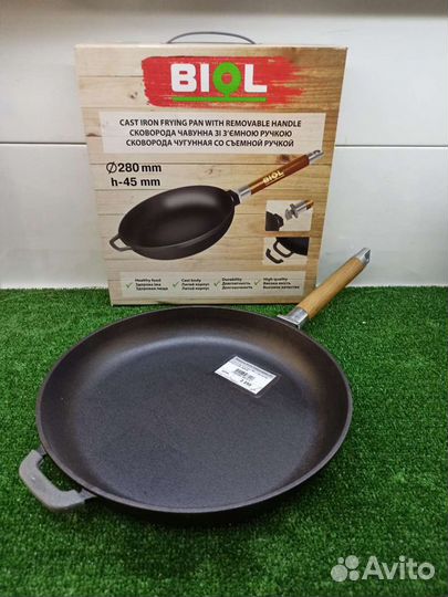 Сковорода чугунная 280мм с деревянной ручкой биол