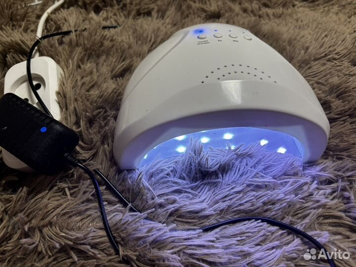 Лампа для маникюра
