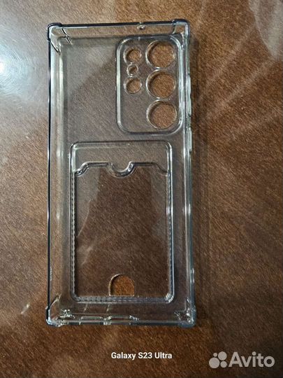 Чехлы на телефон