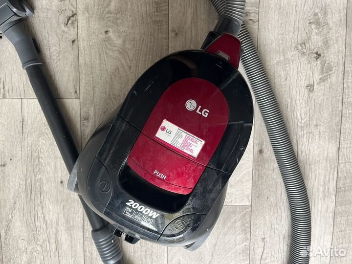 Пылесос LG