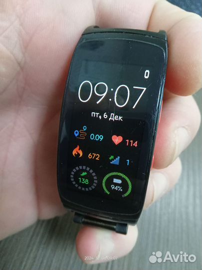 Samsung gear fit 2 pro