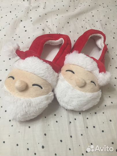 Тапочки Mothercare Дед Мороз как в zara home