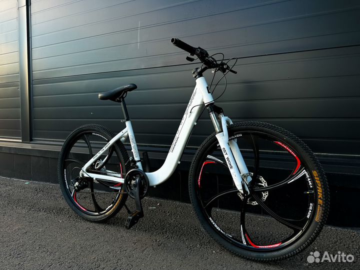 Велосипед на литых дисках