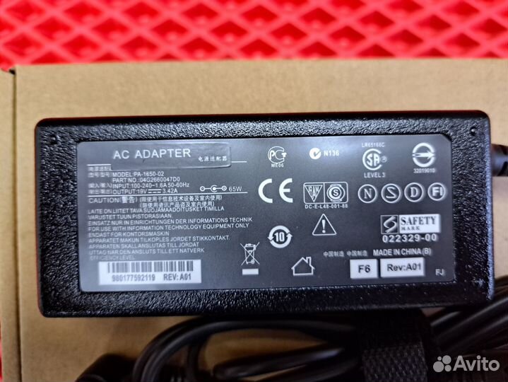 Блок питания Asus 19V/3.42A/65W (4.0х1.35)