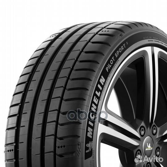 Michelin Pilot Sport 5 255/35 R19