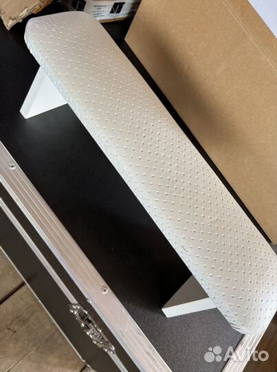 Подставка для рук маникюр