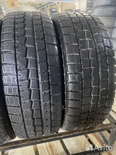 Dunlop Winter Maxx WM01 215/60 R16