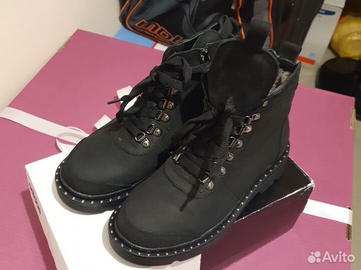 Ботинки женские зимние