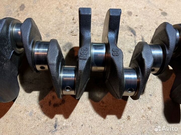 Коленвал Mitsubishi Carisma DA6A 4G13 2003