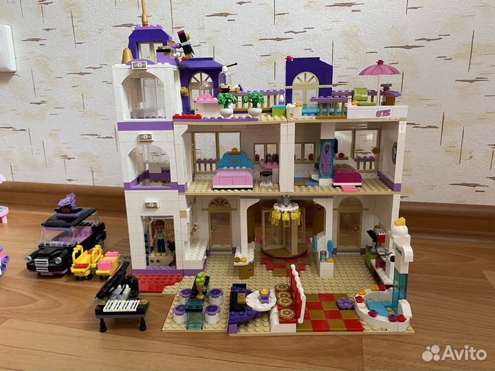 Lego Friends гранд отель