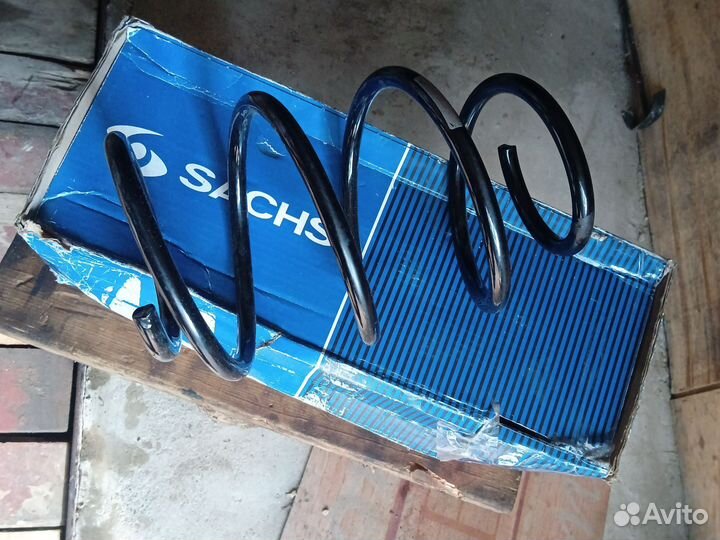 Пружина mercedes Benz