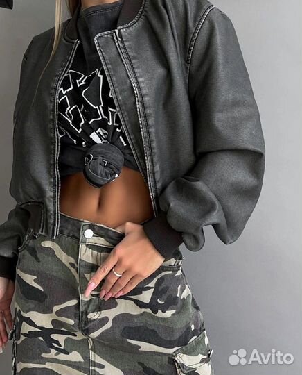 Бомбер женский