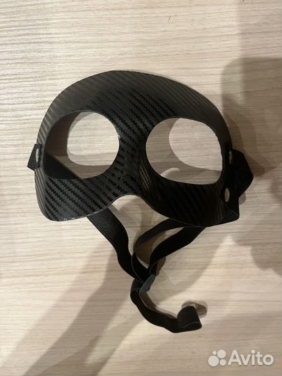 Защитная маска для спорта футбольная