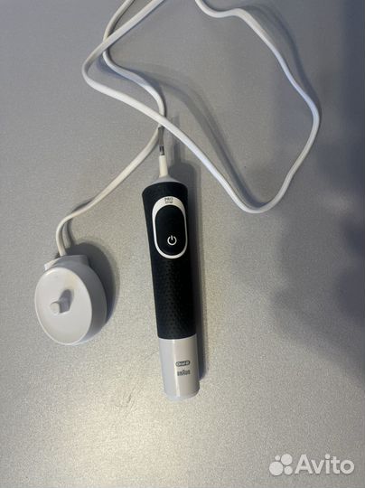 Зубная щетка oral b новая