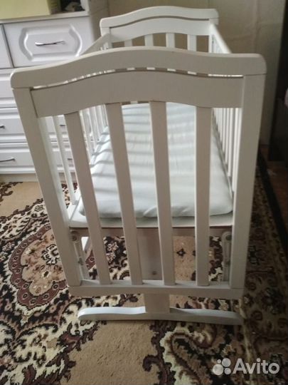 Колыбель-люлька, кроватка Гандылян Лили