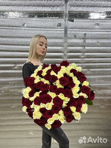 Букет свежих голландских роз 101 шт