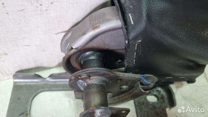 Рычаг стояночного тормоза Mondeo IV 2007-2015