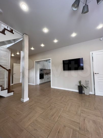 Коттедж 140 м² на участке 12,8 сот.