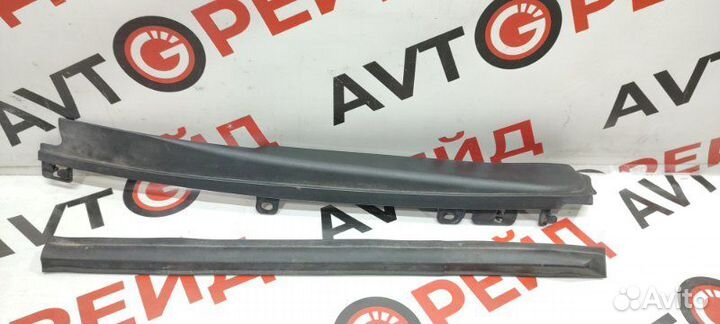 Накладка на крыло передняя правая Toyota Camry