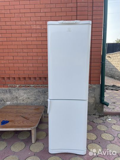 Холодильник