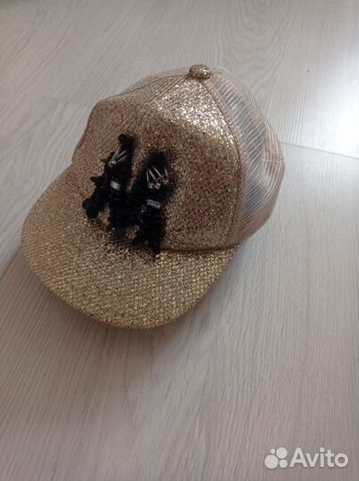 Кепка женская