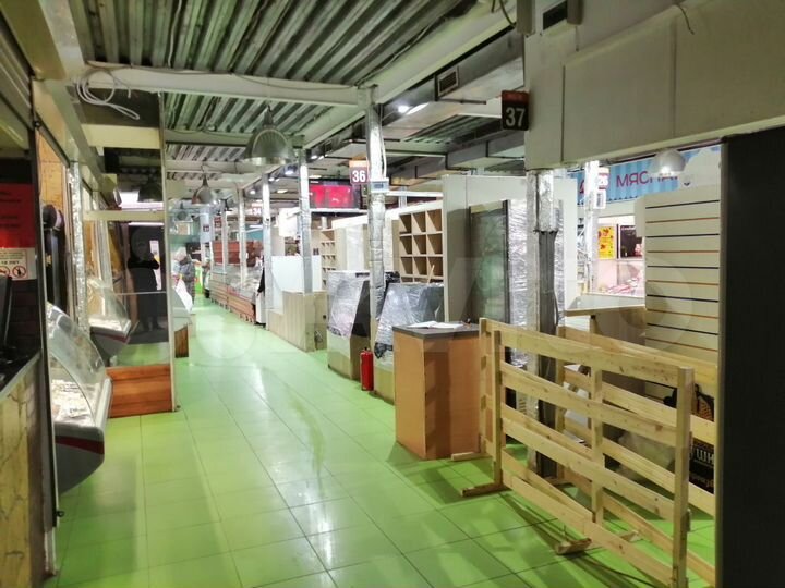 Сдается торговое помещение, 10 кв.м., 1/1 эт