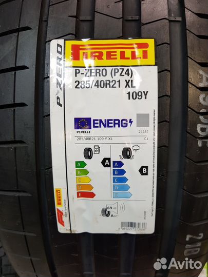 Pirelli P Zero Sports CAR 285/40 R21 109Y