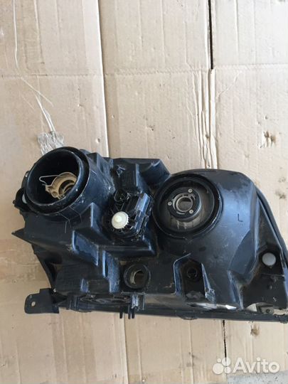 Фара передняя левая Сузуки Гранд Витара (1520)