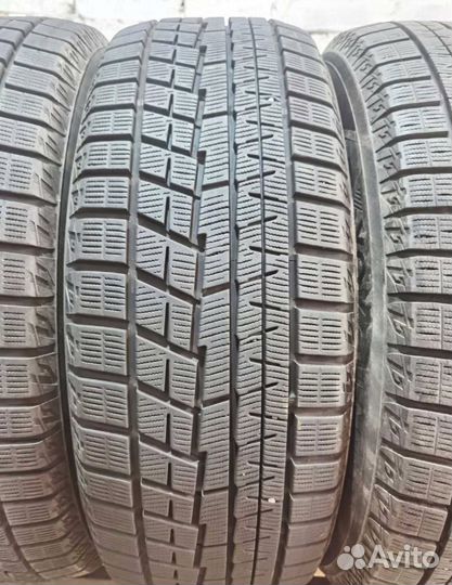 Yokohama Ice Guard IG60 215/55 R17 99U