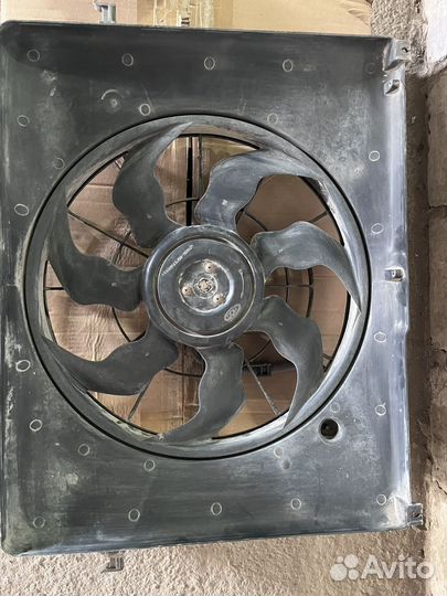 Вентилятор охлаждения радиатора Hyundai Sonata NF