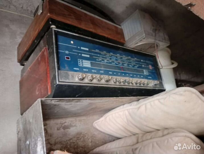 Приемник Вега 1975г