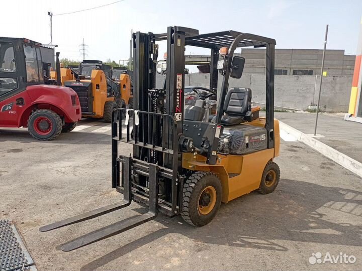 Вилочный погрузчик Zauberg DS15-X