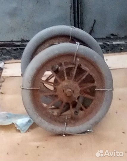 Колеса для тачки