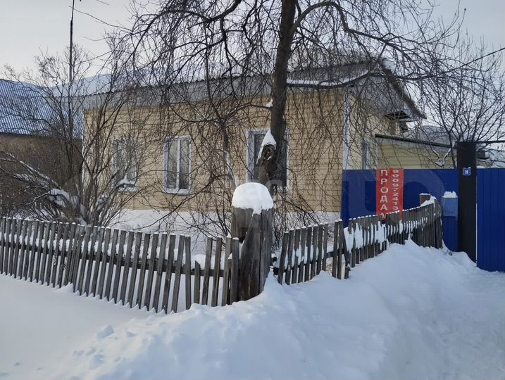 Дом 58,4 м² на участке 9,8 сот.